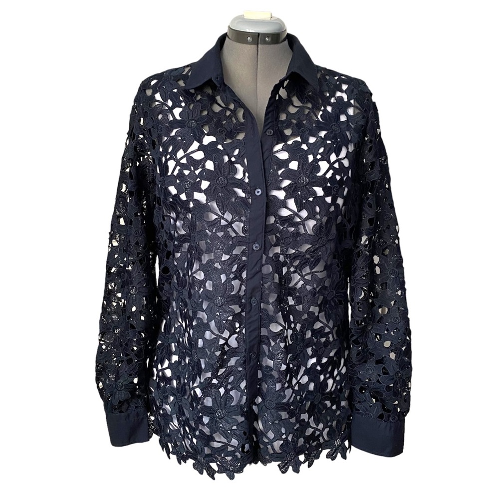 Banana Republic lace front blouse Navy L